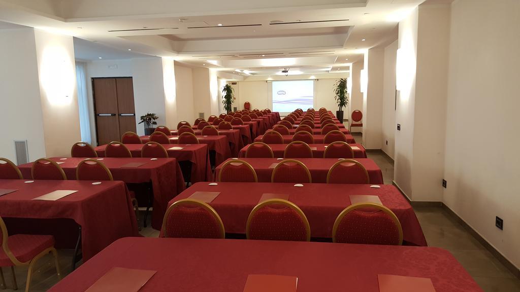 Cardinal Hotel St. Peter Рим Екстериор снимка