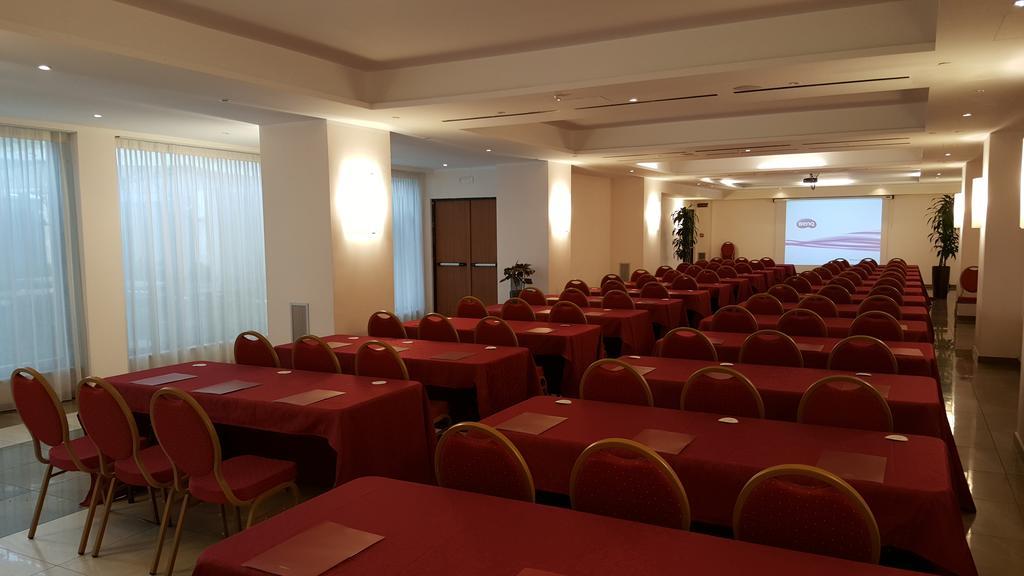 Cardinal Hotel St. Peter Рим Екстериор снимка